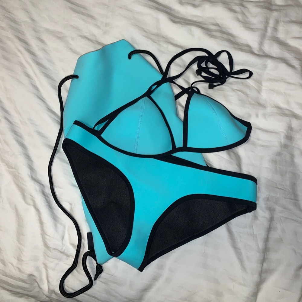 TRIANGL bikini set